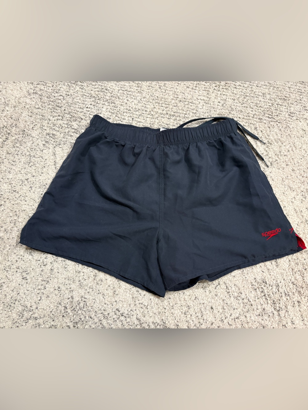 Speedo Men’s Navy Swim Shorts with underwear Size Medium